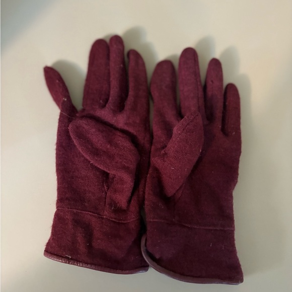 Mexx Burgundy Wool Gloves, One Size - Picture 5 of 6